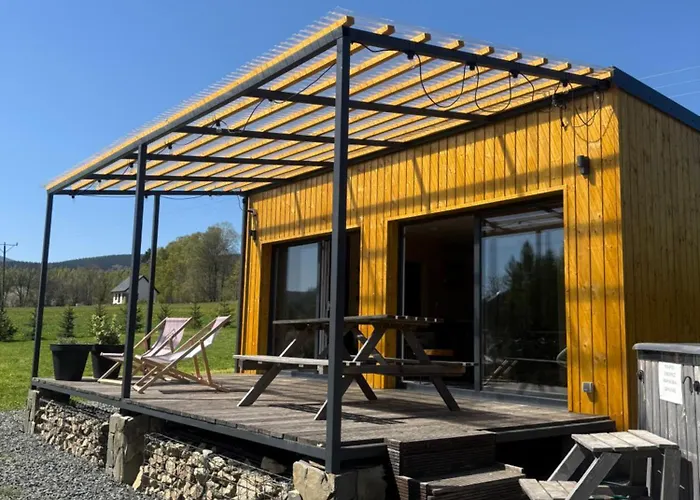 Male Formy - Drewniany W Gorach Z Balia Apartment *