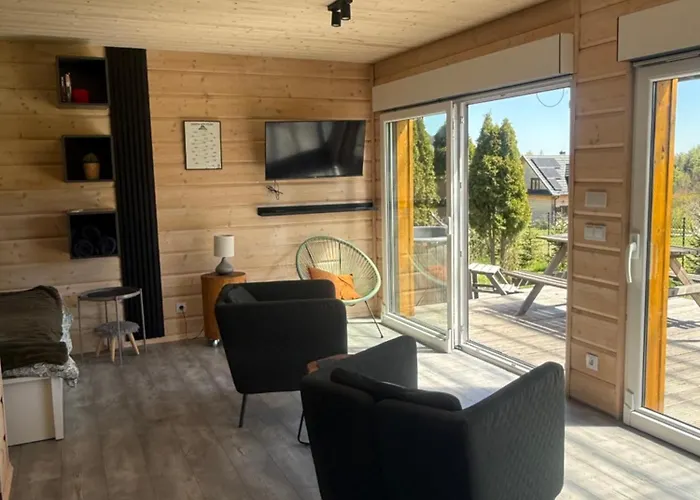 Apartment Male Formy - Drewniany W Gorach Z Balia Kamienna Gora