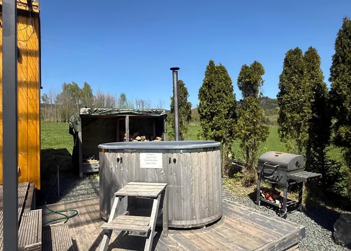 Apartment Male Formy - Drewniany W Gorach Z Balia Kamienna Gora